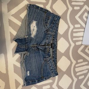 Jean short shorts